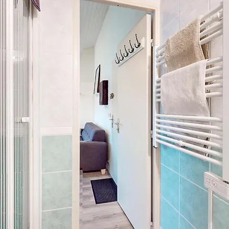 아파트 Beautiful Apartment In Saint-Georges-De-Didon